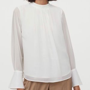 H and m help me find this blouse!!